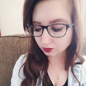 Meet your Posher, Ceia rose